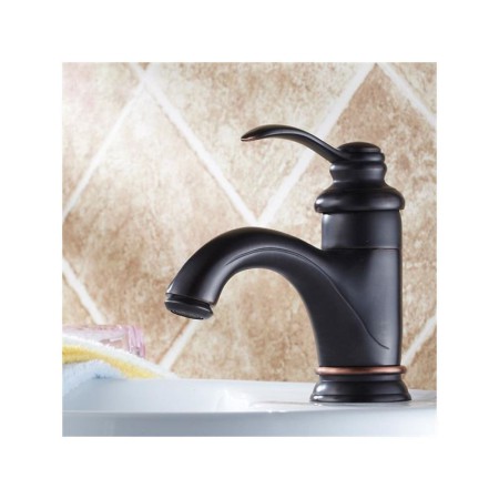 Bathroom Sink Faucet with Single Handle in Oil Rubbed Bronze