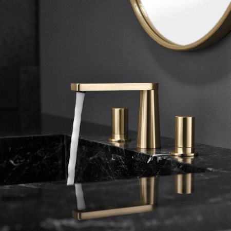 Deck Mounted Dual Handles Bathroom Countertop Faucet in Golden Brass